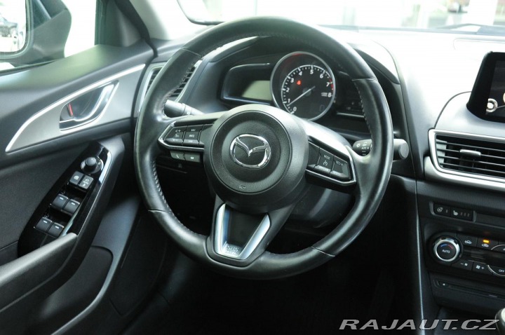 Mazda 3 2.0SKYACTIV-G TAKUMI HUD 2017