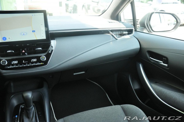 Toyota Corolla 1.8HYBRID e-CVT COMFORT Z 2024