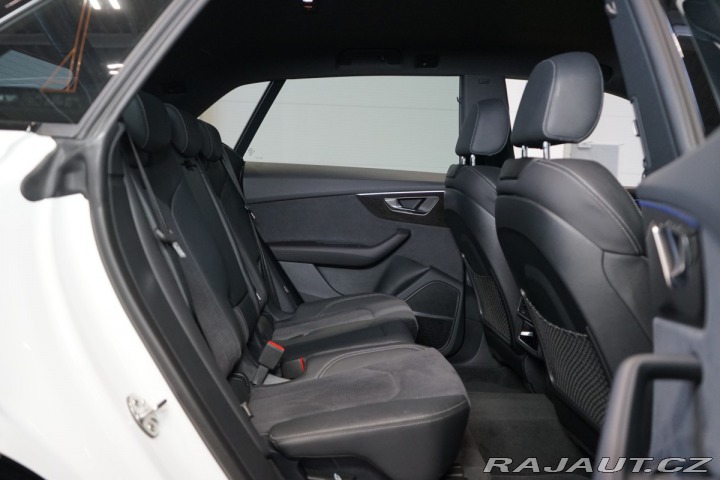 Audi SQ8 B&O*NEZ.TOP*CZ*VZDUCH 2024