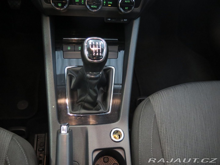 Škoda Octavia 2.0TDI,STYLE +,DPH,výhřev 2017