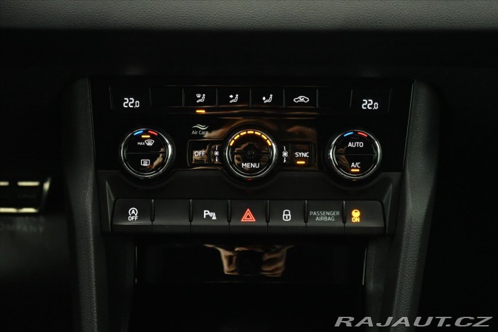 Škoda Karoq 1,5 TSi 110kW DSG *SportL 2020