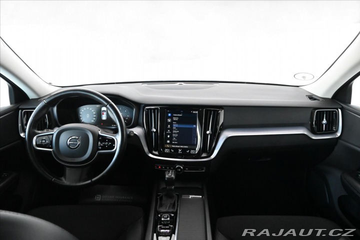 Volvo V60 2,0 D4 AWD 140kW AT CROSS 2019