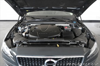 Volvo V60 2,0 D4 AWD 140kW AT CROSS 2019