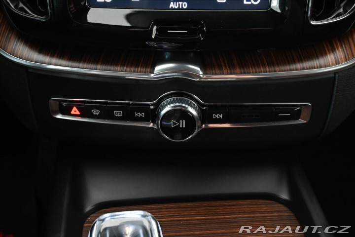 Volvo XC60 2,0 B5 AWD AT *Inscriptio 2020