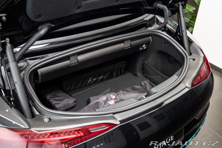 Mercedes-Benz SL Motorsport Collectors Edi 1800