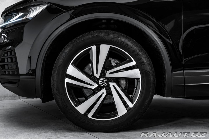 Volkswagen Touareg Vzduch, tažné, kůže, 20 2019