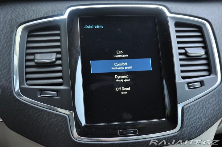 Volvo XC90 B5 AWD MOMENTUM PRO ČR 7. 2019