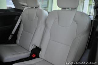 Volvo XC90 B5 AWD MOMENTUM PRO ČR 7. 2019