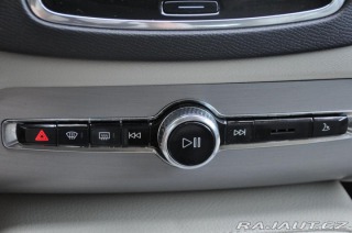 Volvo XC90 B5 AWD MOMENTUM PRO ČR 7. 2019