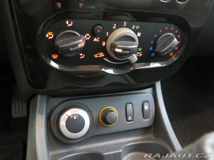 Dacia Duster 1.5dCi 81kW,4x4,klima, 2011