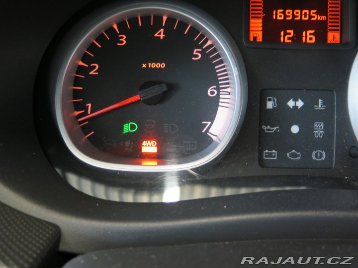 Dacia Duster 1.5dCi 81kW,4x4,klima, 2011