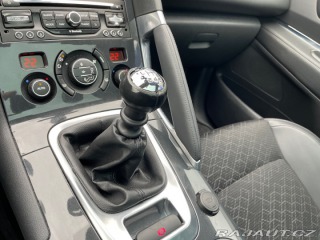Peugeot 3008 1.2 PureTech Allure 2015