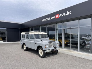 Land Rover  Series III 109