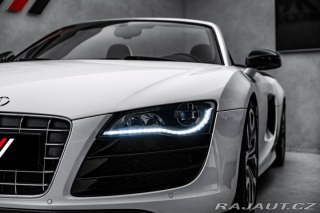 Audi R8 Akrapovič 2011