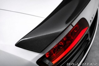 Audi R8 Akrapovič 2011