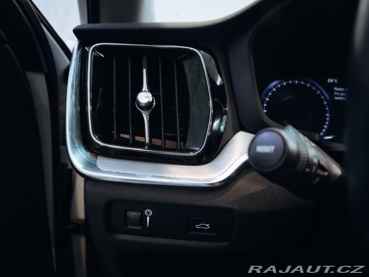 Volvo V60 D4 Inscription 2020