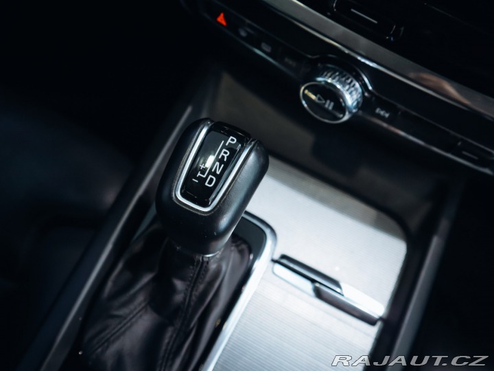 Volvo V60 D4 Inscription 2020