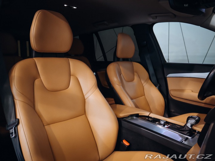 Volvo XC90 D5 AWD Momentum 2017
