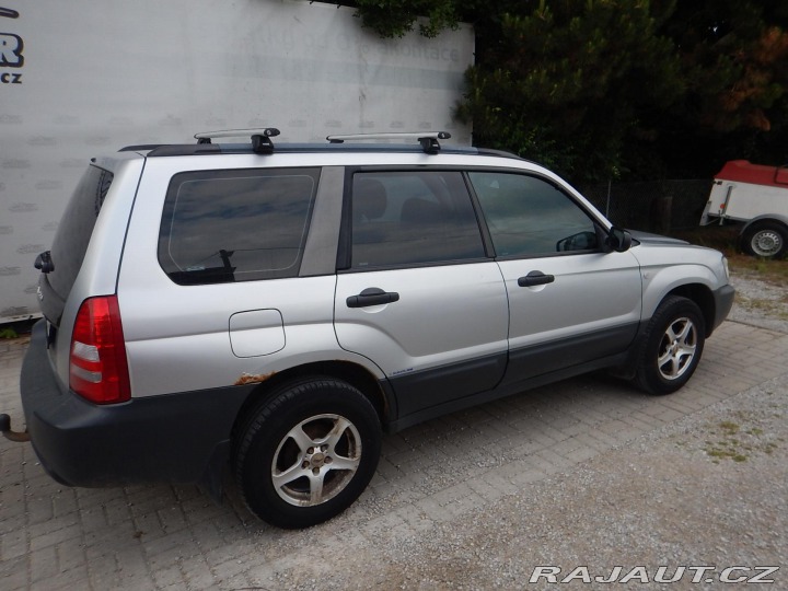 Subaru Forester 2.0 i 92 kW 2005