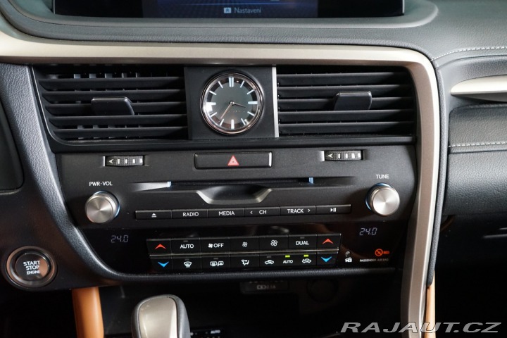 Lexus Ostatní modely RX 300 4X4*CVT*LIMITED*DRCC 2022
