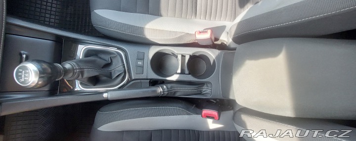Toyota Auris ,6 Valvematic Active Tren 2015