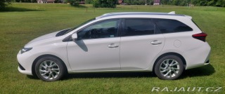 Toyota Auris ,6 Valvematic Active Tren 2015