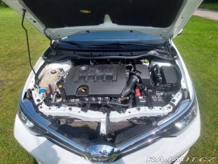 Toyota Auris ,6 Valvematic Active Tren 2015
