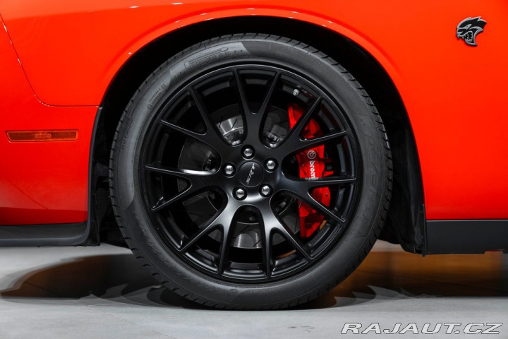 Dodge Challenger SRT HELLCAT 727 PS, PRVÝ 2017