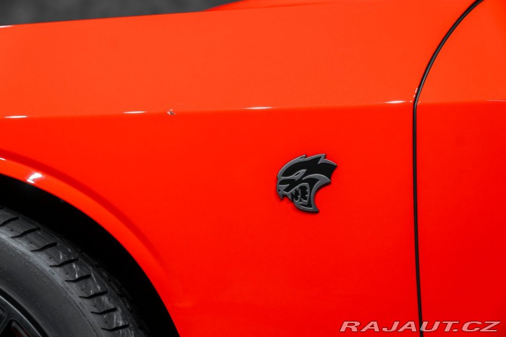Dodge Challenger SRT HELLCAT 727 PS, PRVÝ 2017