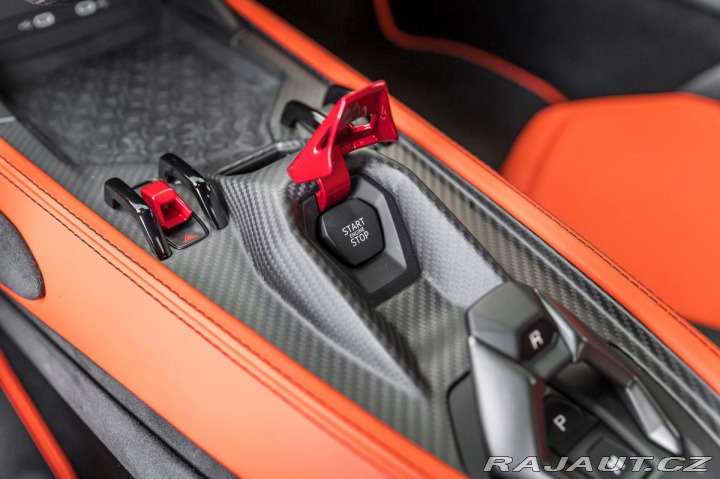 Lamborghini Ostatní modely Revuelto 2024