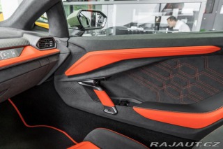 Lamborghini Ostatní modely Revuelto 2024