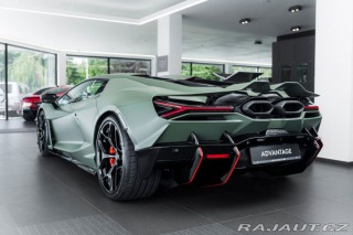 Lamborghini Ostatní modely Revuelto 2024