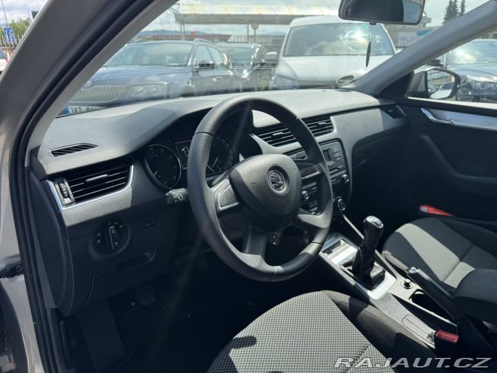 Škoda Octavia 1,4 TSI 103 KW KM 1. MAJ. 2013