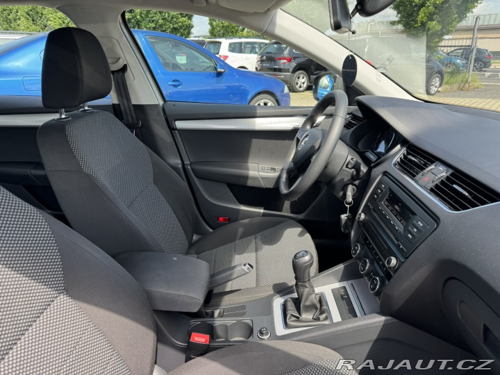 Škoda Octavia 1,4 TSI 103 KW KM 1. MAJ. 2013