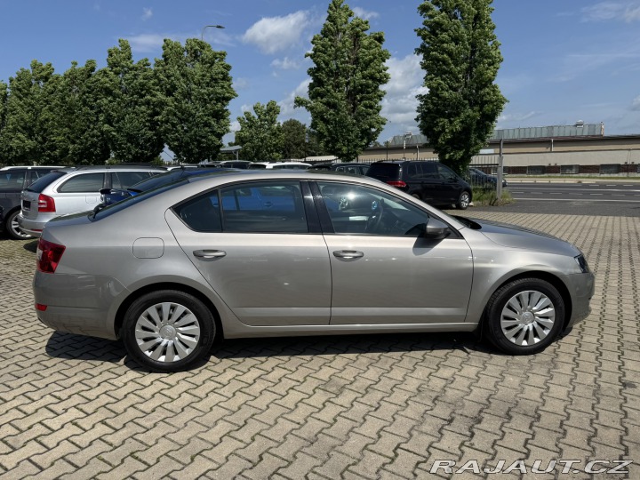 Škoda Octavia 1,4 TSI 103 KW KM 1. MAJ. 2013