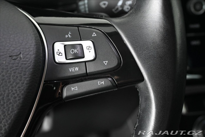 Volkswagen Touran 2,0 TDi 110kW DSG *Highli 2021