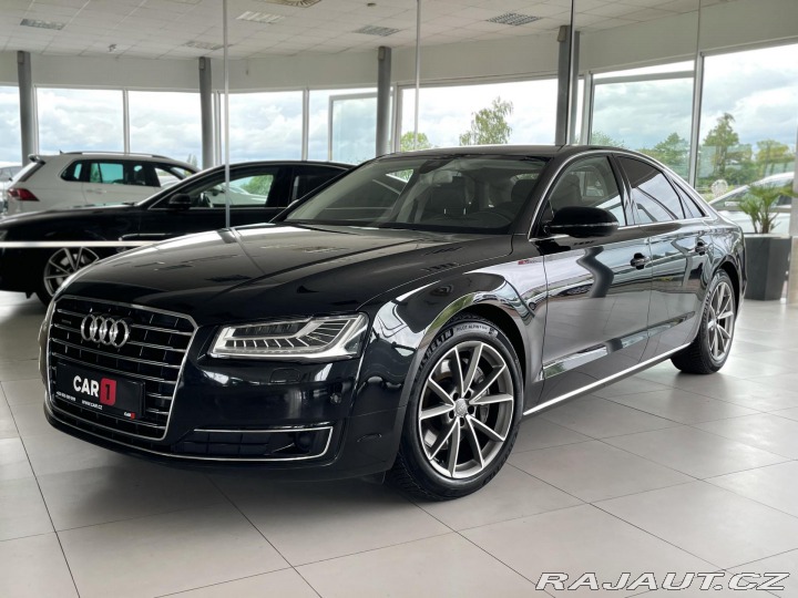 Audi A8 3,0TDI Q*Exclusive*NočníV 2016