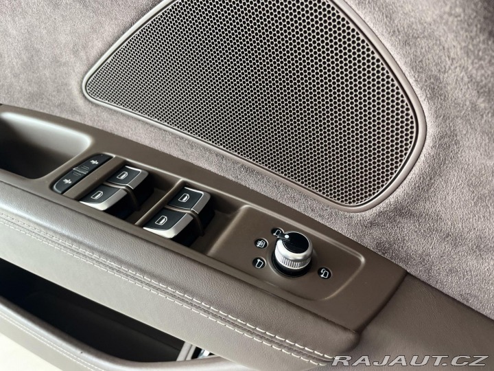 Audi A8 3,0TDI Q*Exclusive*NočníV 2016