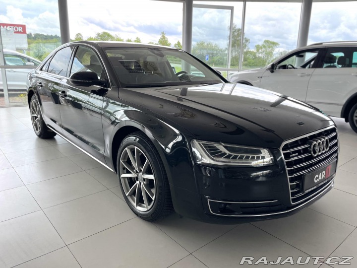 Audi A8 3,0TDI Q*Exclusive*NočníV 2016