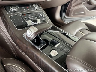 Audi A8 3,0TDI Q*Exclusive*NočníV 2016