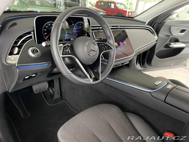 Mercedes-Benz E 220d Avantgarde*KeyLess*D 2024