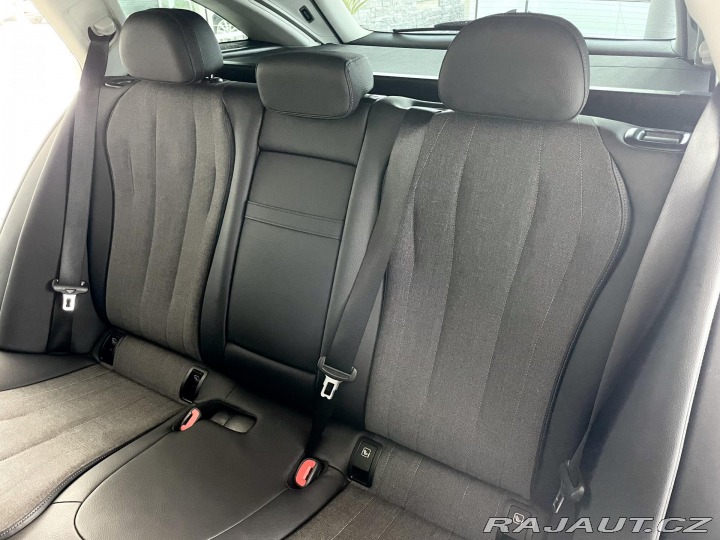 Mercedes-Benz E 220d Avantgarde*KeyLess*D 2024