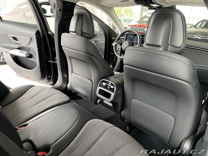 Mercedes-Benz E 220d Avantgarde*KeyLess*D 2024