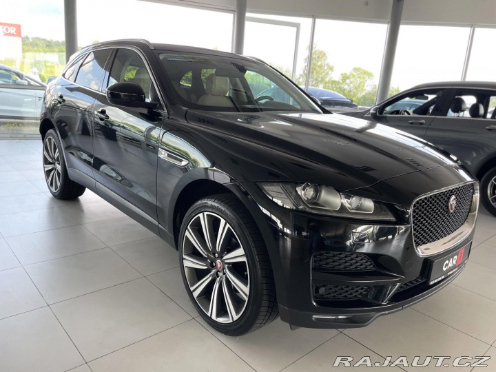 Jaguar F-Pace 20d AWD*Prestige*Kůže*Nav 2016