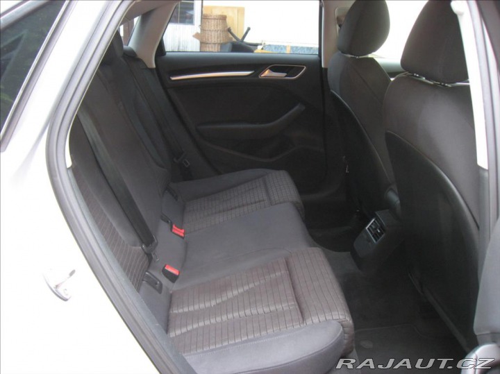 Audi A3 1,4 TFSI 125PS Ambition 2014