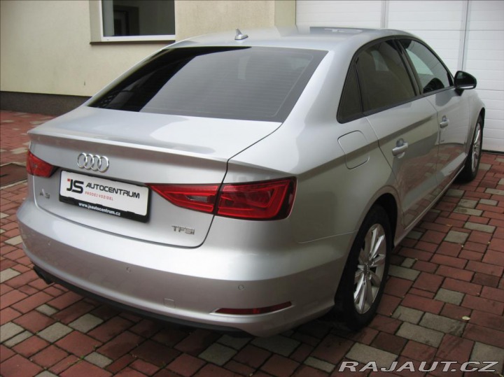 Audi A3 1,4 TFSI 125PS Ambition 2014