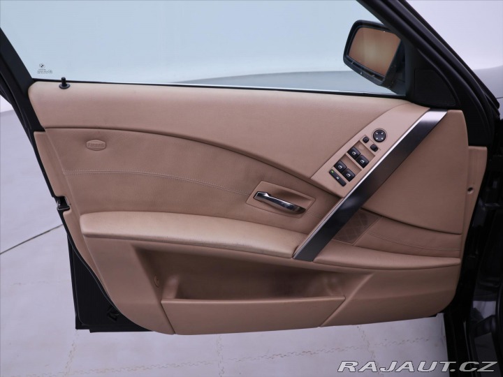 BMW 5 3,0 d 160 kW Kůže 2003
