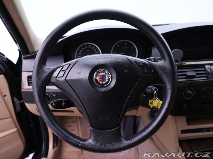 BMW 5 3,0 d 160 kW Kůže 2003