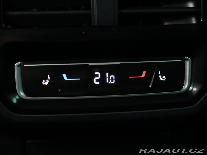 Volkswagen Passat 2,0 TDI R-line DSG 1.Maj. 2022