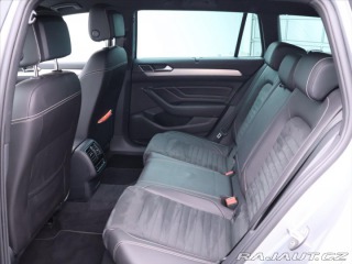 Volkswagen Passat 2,0 TDI R-line DSG 1.Maj. 2022